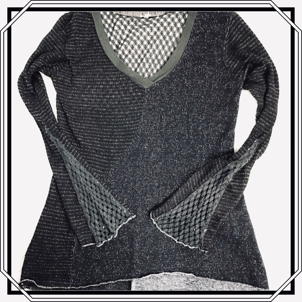 Scrapbook Clothing | Boho Top | Size